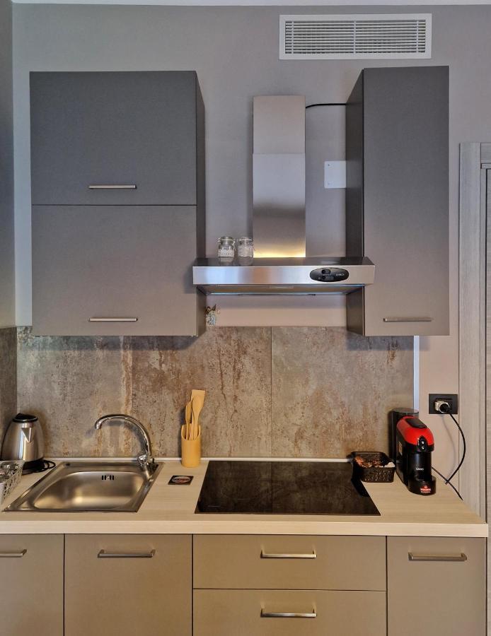 Mister Barolo Apartments Langhe Новело Екстериор снимка